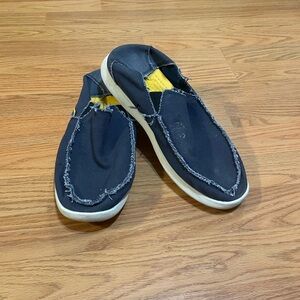 CROCS Casual Navy Slip-On Shoes